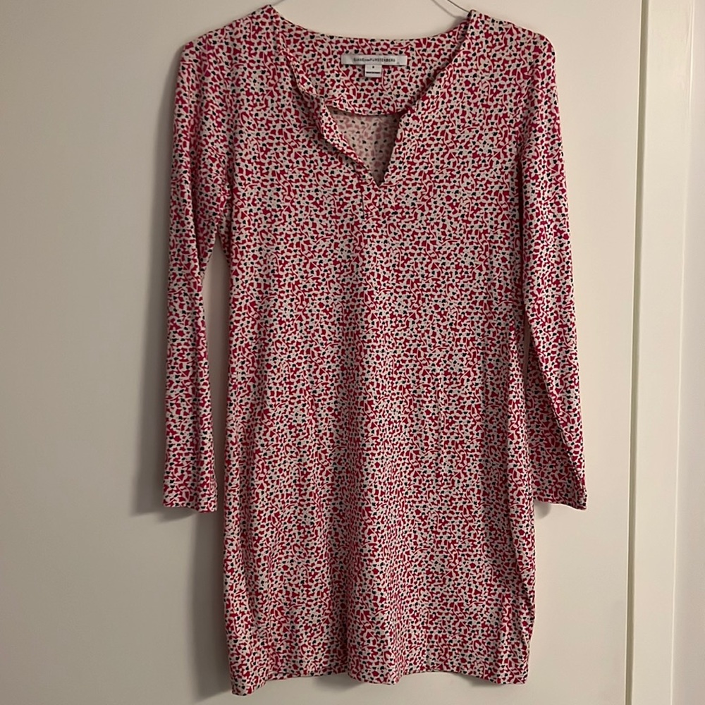 Diane Von Furstenberg dress in size 6